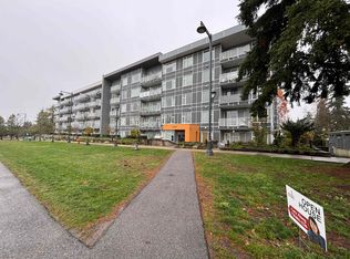 10838 Whalley Blvd #316, Surrey, BC V3R 5J7