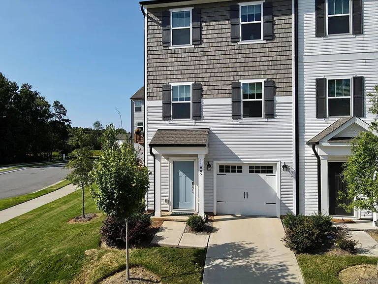 11005 Woodland Creek Way #1 — Photo 4