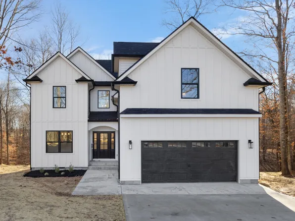 2312 S Hinton Rd, Southside, TN 37171