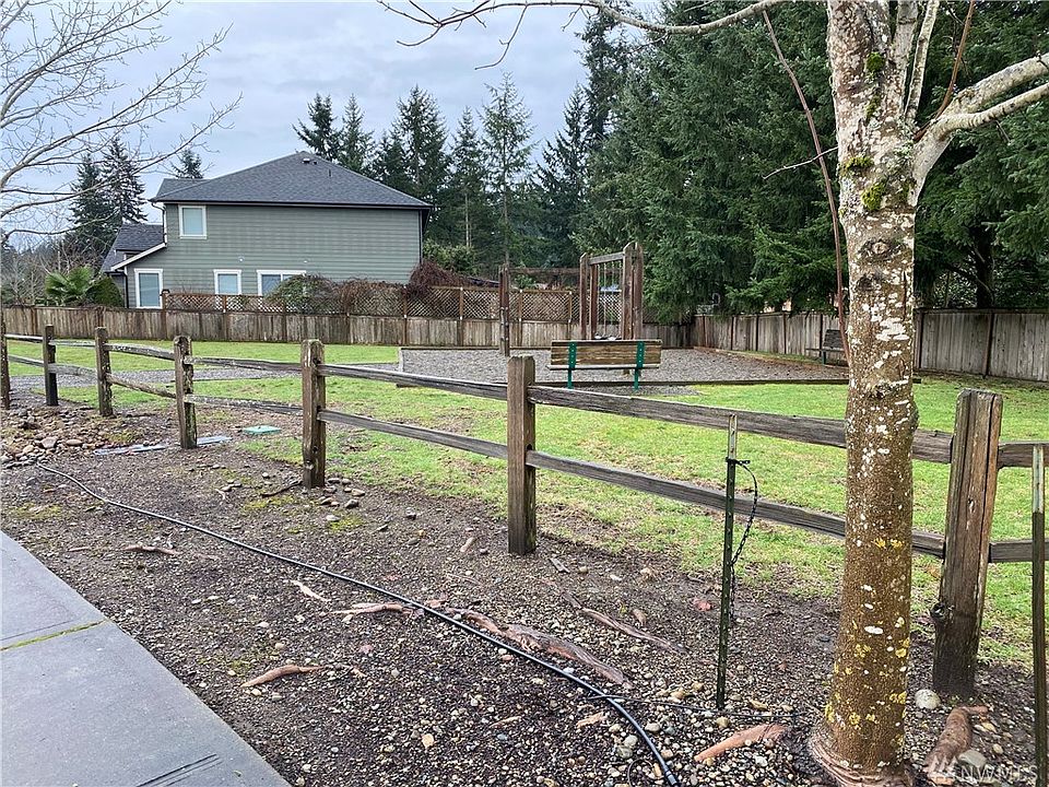 2nd image of 16823 34th Ave E
