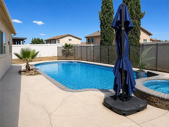 5th image of 12328 Ava Loma St