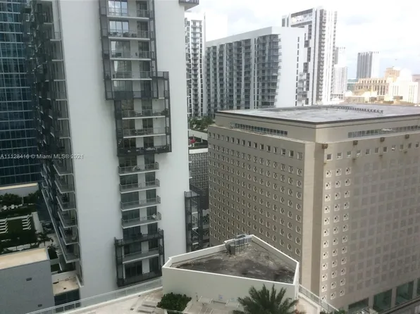 300 S Biscayne Blvd #T-2009, Miami, FL 33131
