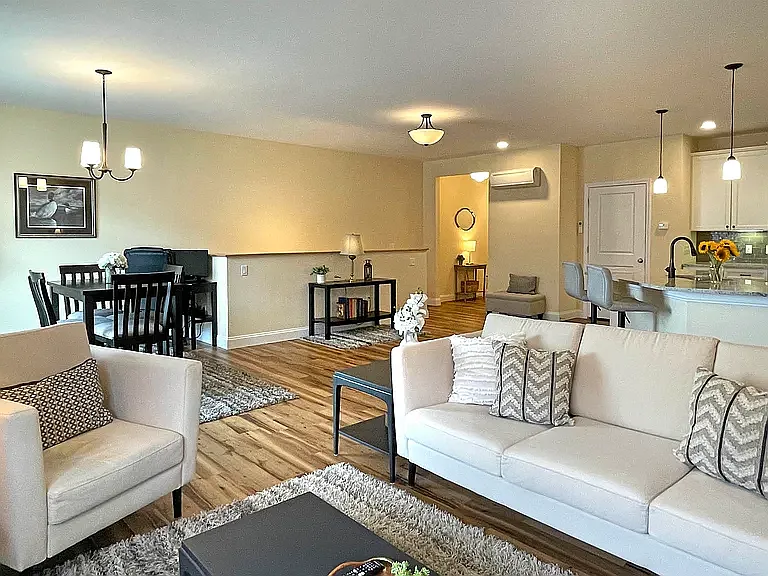 132 Stillwater Ln #5 — Photo 5