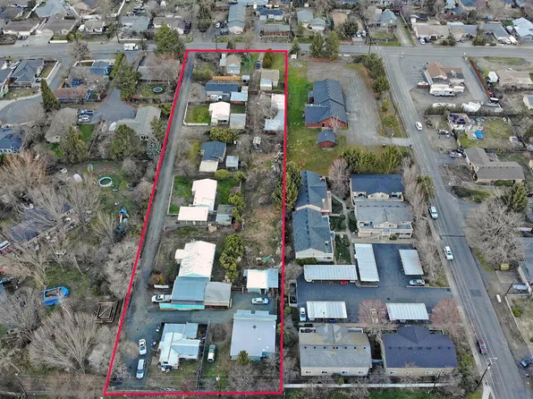 1808 Spring St, Medford, OR 97504