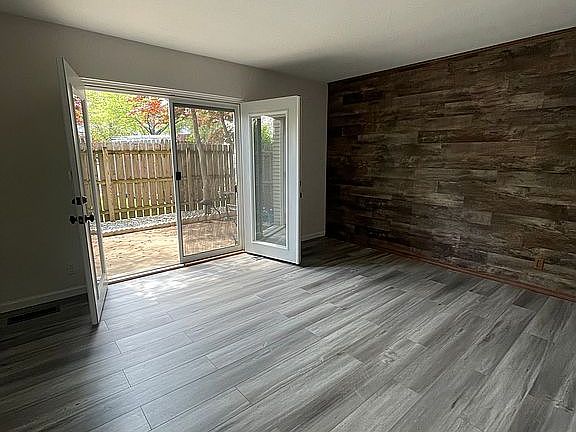 Living room leads to patio