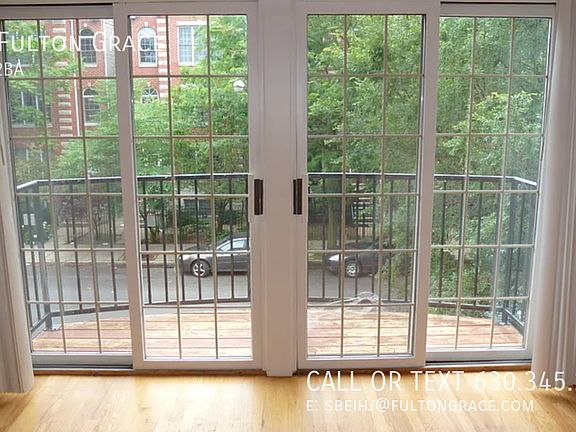 5th image of 1450 W Walton St #2