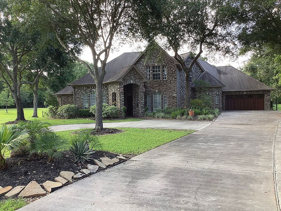 1st image of 3903 Oakwick Forest Dr