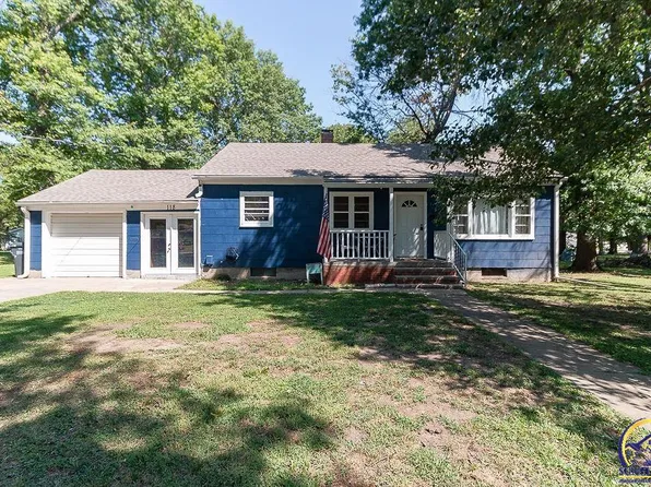 118 W Dayton Ave, Burlingame, KS 66413