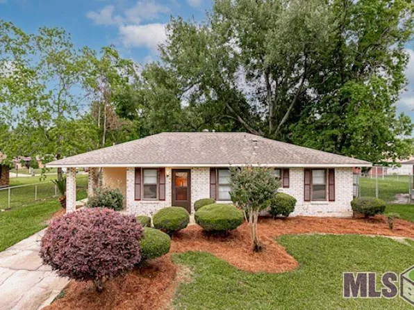 8166 McClelland Dr, Baton Rouge, LA 70811