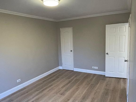 bedroom1