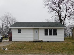 307 Oklahoma Ave, Clark, MO 65243