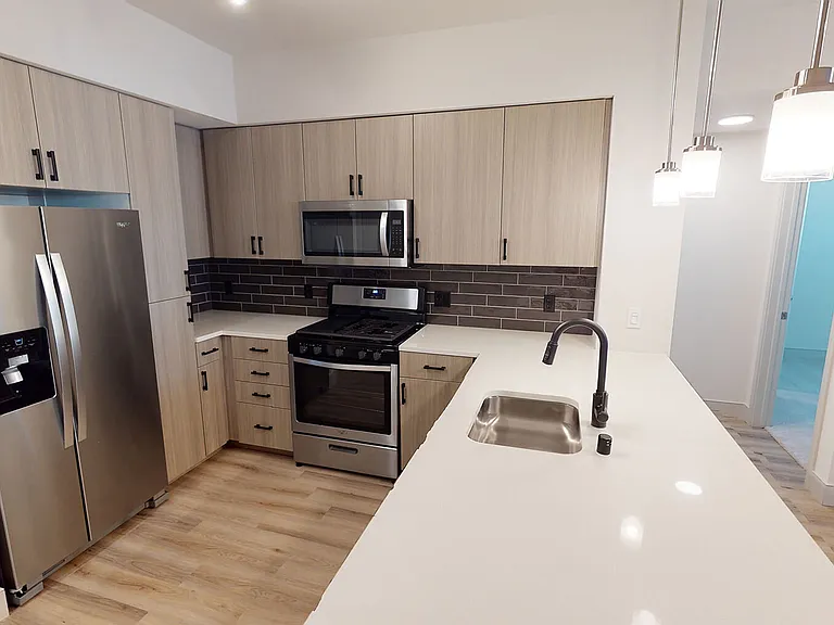 Embark Apartments — Photo 36