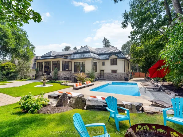539 Old Poplar Row, Mississauga, ON L5J 2N9