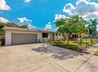 701 N 65th Way, Hollywood, FL 33024