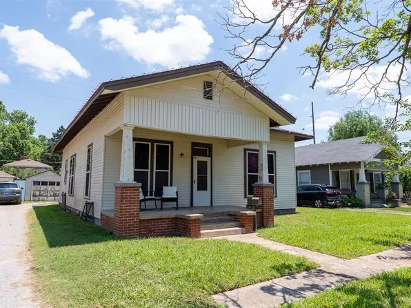 610 N Pine St, Pauls Valley, OK 73075