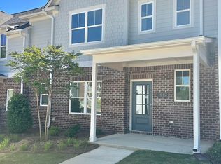 1002 Unali Townes Loop, Leeds, AL 35094