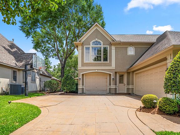 5th image of 8806 Sterling Gate Cir