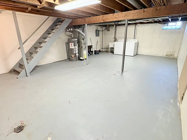 231 Greenmeadow Dr — Photo 19