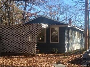 10065 Whippoorwill Dr, Bismarck, MO 63624