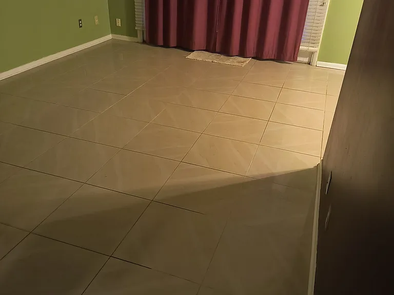 105 Governors Dr — Photo 12