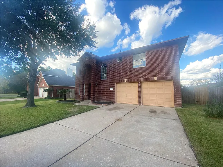 14007 Oleoke Ln — Photo 2