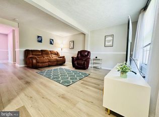 51 Chins Ct, Owings Mills, MD 21117
