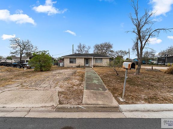 3rd image of 1340 Rio Grande St