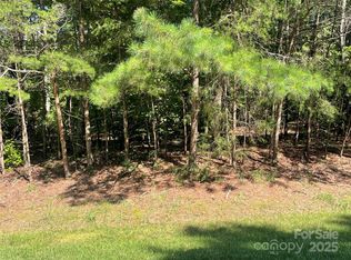 0 Whisper Lake Dr, New London, NC 28127