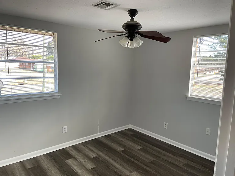 229 Camellia Dr — Photo 11
