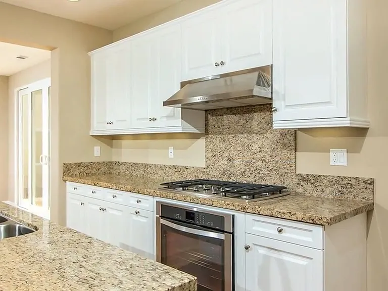 2680 E Santa Fe Rd — Photo 18