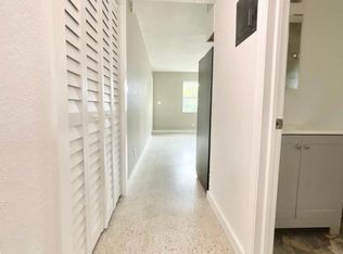 1023 N Tamarind Ave, West Palm Beach, FL 33401