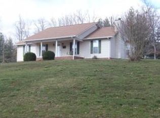 119 Webb Rd, Livingston, TN 38570