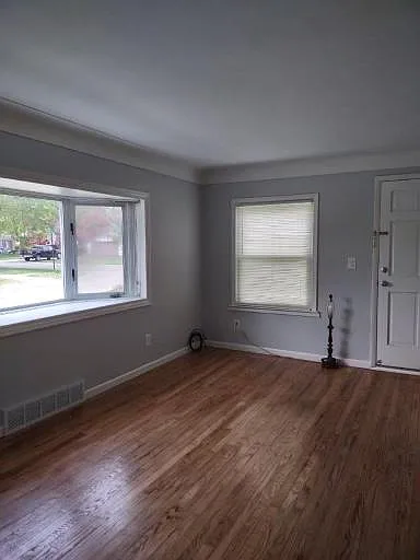 29155 Milton Ave — Photo 2
