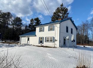 643 Stream Rd, Winterport, ME 04496