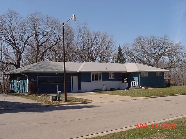 1st image of 315 Knollwood Dr