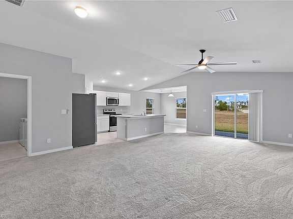 5th image of 2323 NE 35th Ln