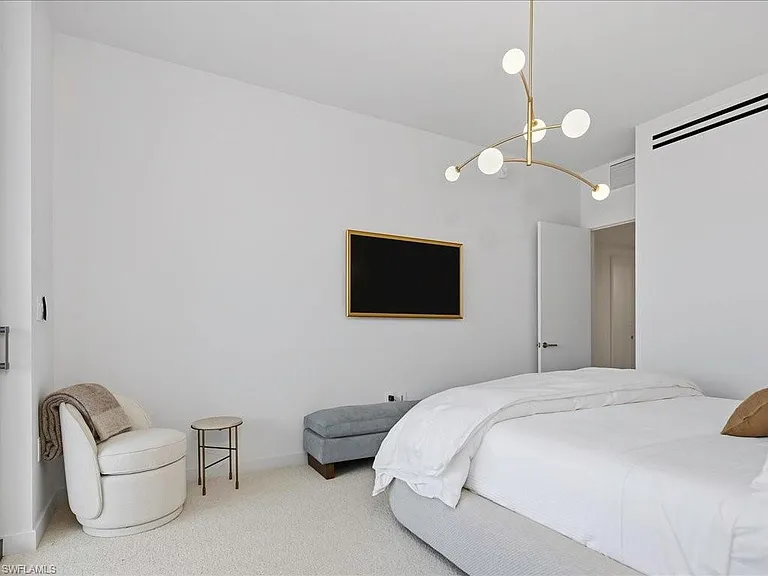 5100 Seagrass Blvd #306 — Photo 38