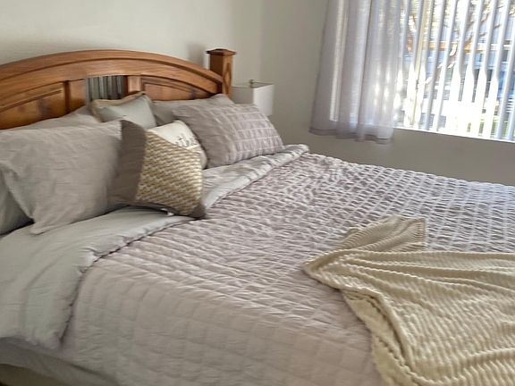 4th image of 16013 S Desert Foothills Pkwy APT 1094