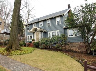 382 Summit Ave, Leonia, NJ 07605