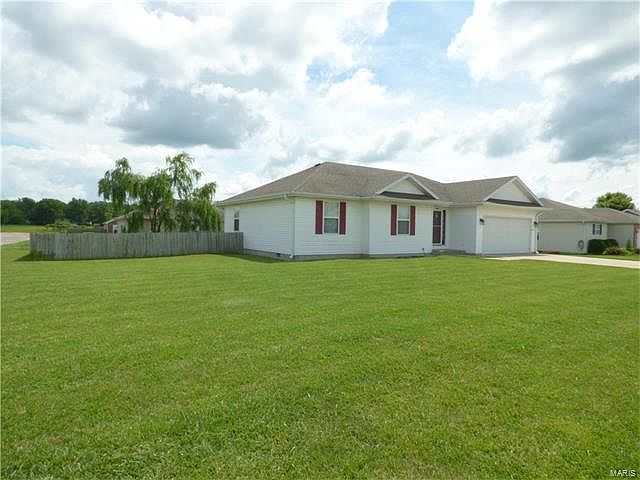 1st image of 1116 Orchard Dr