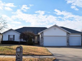 4802 W Stanford St, Springfield, MO 65802