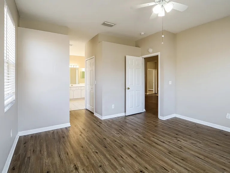 1627 Wakefield Dr — Photo 9