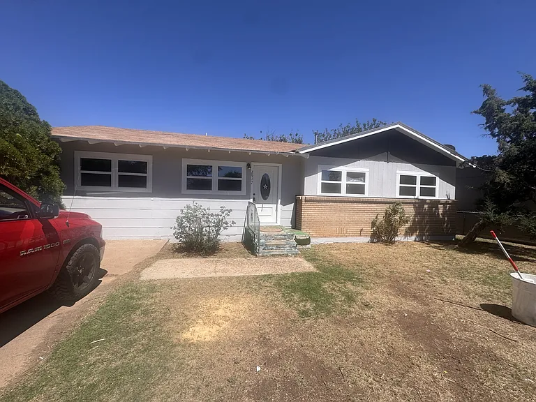 2917 S Woodland St — Photo 1