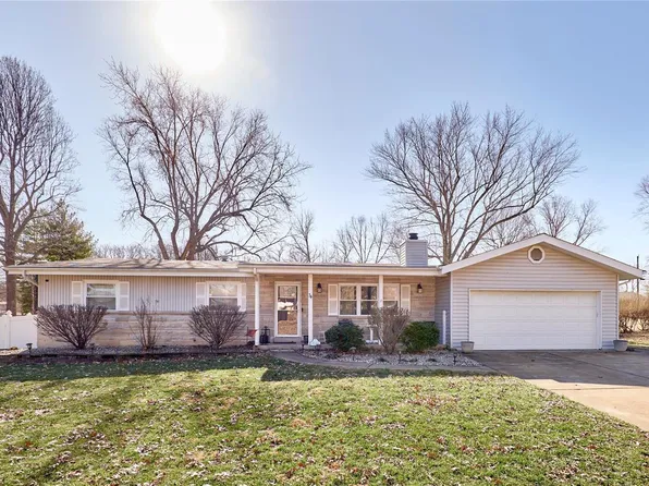 34 Terrie Ln, Saint Charles, MO 63301