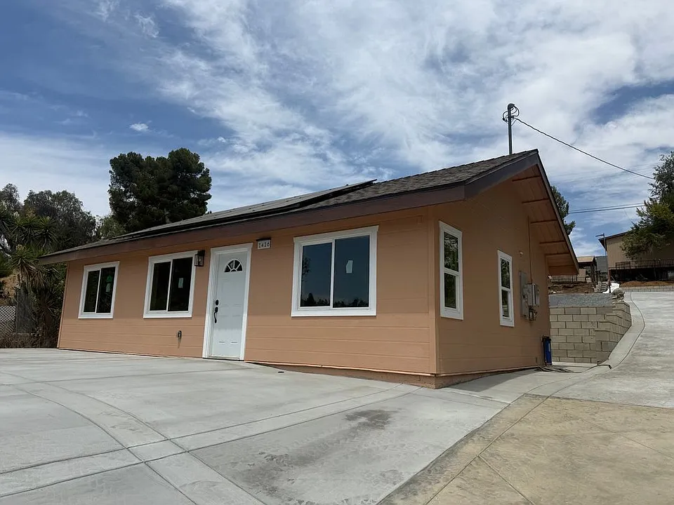 1416 Prospect Dr