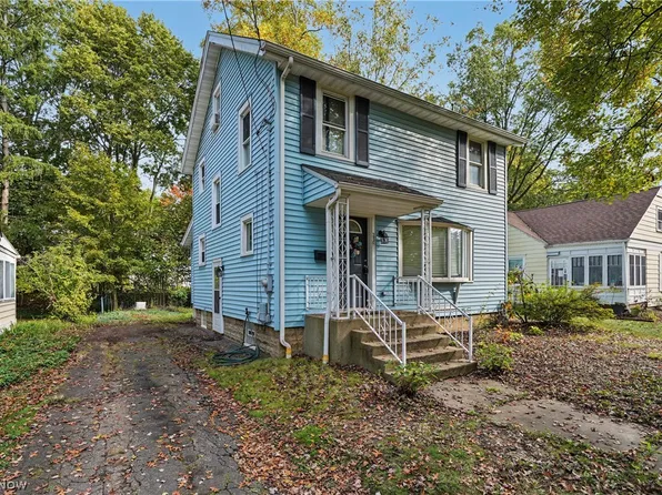 605 N Willow St, Kent, OH 44240