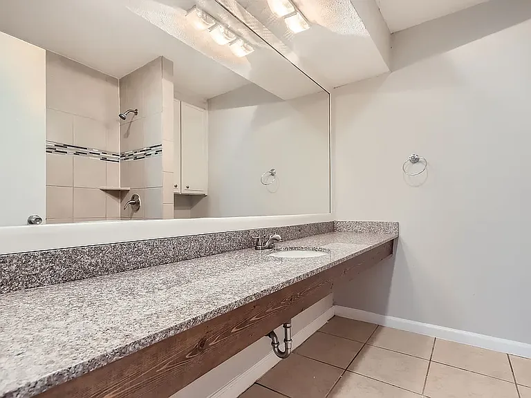 The Gardens Apartments — Photo 13