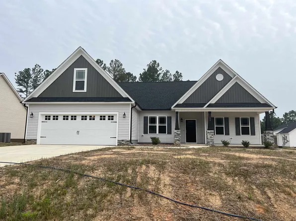 399 Little River Dr, Zebulon, NC 27597