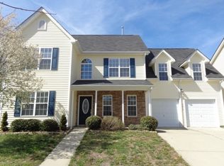 7015 Tanners Creek Dr, Huntersville, NC 28078