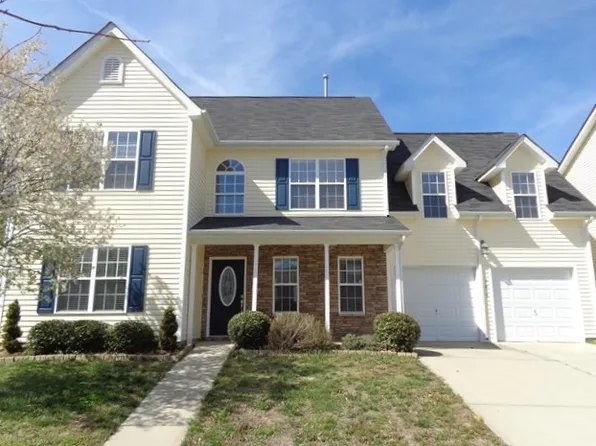 7015 Tanners Creek Dr, Huntersville, NC 28078